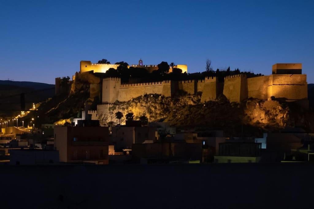 Lifehouse Cathedral * Free Parking* Superiorwifi* Almeria Exterior foto